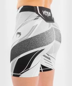 UFC Venum Authentic Fight Night Women's Vale Tudo Shorts - Long Fit - White -Boxing Elegant Butikk 0 252F1 252F0 252F2 252F0102612295ae52fe59d09b152f5ef78b6c9221b4 VNMUFC 00017 002 08