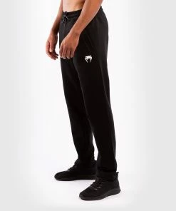 Venum Classic Joggers - Black 11 Venum Classic Joggers - Black -Boxing Elegant Butikk 0 252F4 252F0 252Fa 252F040afac5961b004a0be2819e4857409b14aec8c2 JOGGING CLASSIC BLACK WHITE 02