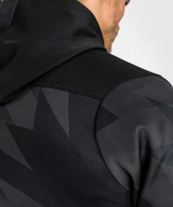 Venum Razor Hoodie - Black/Gold -Boxing Elegant Butikk 0 252F5 252F2 252Fd 252F052dd7af91cf7c0237edde2df808a5cb905cf696 10 329a63c4 5b09 456e bd3d 019e4705d95f