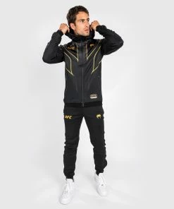 UFC Venum Authentic Fight Night 2.0 Men's Walkout Hoodie - Champion -Boxing Elegant Butikk 0 252F6 252F6 252Ff 252F066f4b0f5c71c9251cdbf7ed636f42e8be989449 VNMUFC 00144 126 04 95070582 c2f5 48fb b0ed 158c68943a28