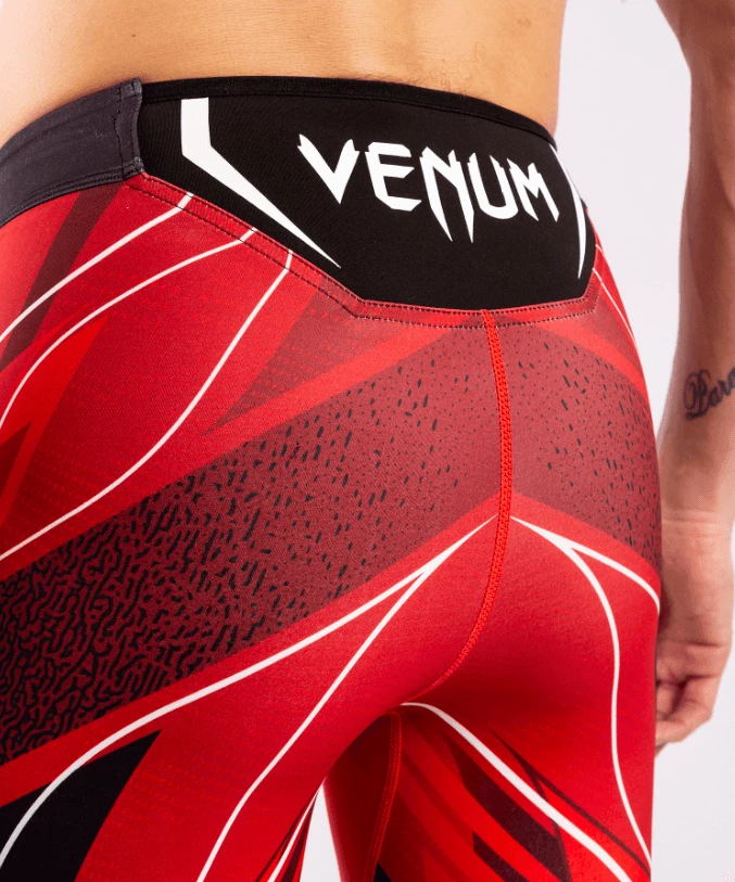 UFC Venum Pro Line Men's Vale Tudo Shorts - Red 9 UFC Venum Pro Line Men's Vale Tudo Shorts - Red - Bilde 7