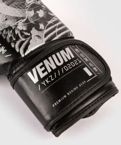 Venum YKZ21 Boxing Gloves - For Kids - Black/White 16 Venum YKZ21 Boxing Gloves - For Kids - Black/White -Boxing Elegant Butikk 0 252Fa 252F2 252F0 252F0a2032602c431140a8802aa7fb09e512a125a74a BG YAKUZA BLACK WHITE 07