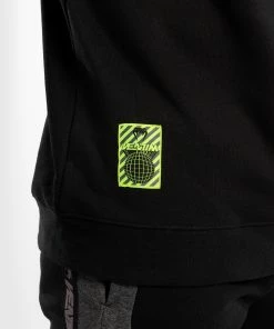 Venum Stripes Crewneck Sweatshirt - Black -Boxing Elegant Butikk 0 252Fb 252Fa 252F9 252F0ba921e27ce8020fd2f75c5c65a884d99a6e90d6 SWEAT STRIPPES BLACK 06