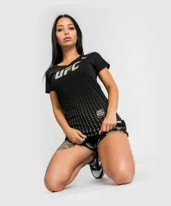 UFC Venum Authentic Fight Week Women's 2.0 Short Sleeve T-Shirt - Black -Boxing Elegant Butikk 0 252Fc 252F6 252Fc 252F0c6cadecf666ae40b260a9e03a0d23cfb77918e2 VNMUFC 00143 001 13