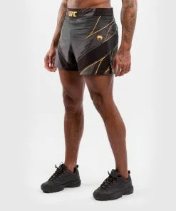 UFC Venum Authentic Fight Night Men's Shorts - Short Fit - Champion 11 UFC Venum Authentic Fight Night Men's Shorts - Short Fit - Champion -Boxing Elegant Butikk 1 252F1 252F0 252F4 252F11040b474833c4c5337d67eab1e17a430fff431b VNMUFC 00001 126 02