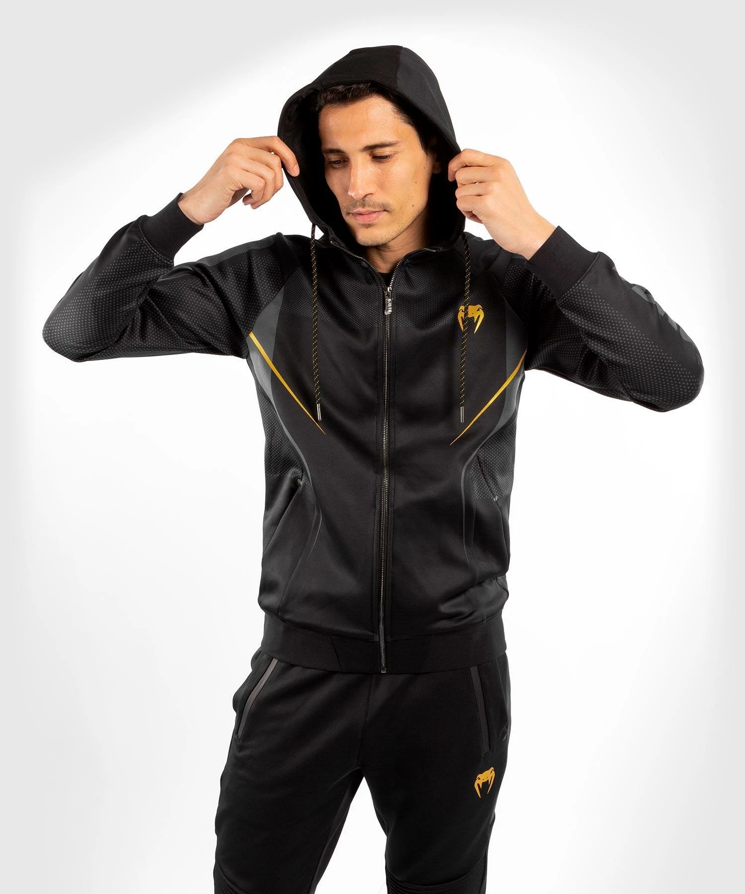 Venum Athletics Hoodie - Black/Gold 10 Venum Athletics Hoodie - Black/Gold - Bilde 8