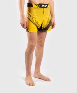 UFC Venum Pro Line Men's Shorts - Yellow -Boxing Elegant Butikk 1 252F4 252F3 252Fa 252F143abe34a5f82f43f7358a0345f580ce7301f9c5 VNMUFC 00061 006 05 9cfe229d 6926 4fde 88e0 f96c10765d0d