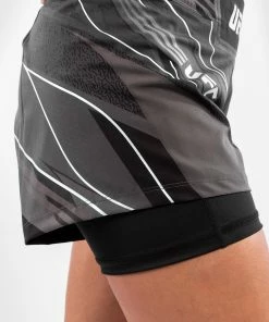 UFC Venum Authentic Fight Night Women's Shorts - Short Fit - Black 12 UFC Venum Authentic Fight Night Women's Shorts - Short Fit - Black -Boxing Elegant Butikk 1 252F5 252F0 252Ff 252F150f689f0e4dc60581f2eef59aacd5337267c780 VNMUFC 00020 001 10
