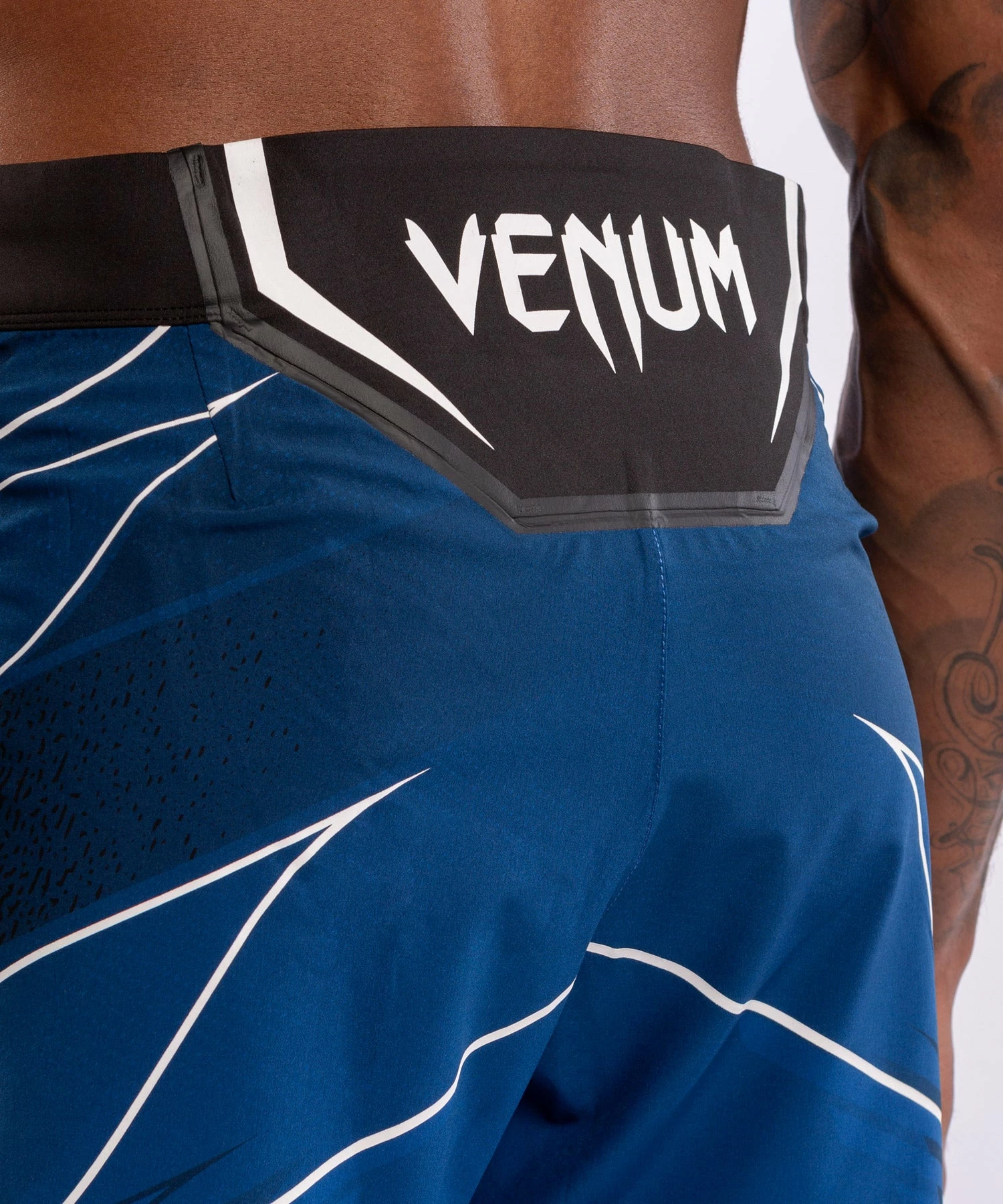 UFC Venum Authentic Fight Night Men's Shorts - Short Fit - Blue 8 UFC Venum Authentic Fight Night Men's Shorts - Short Fit - Blue - Bilde 6
