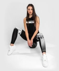 Venum YKZ21 Women's Tank Top - Black/White 17 Venum YKZ21 Women's Tank Top - Black/White -Boxing Elegant Butikk 1 252Ff 252F0 252F7 252F1f07de68455f857e545f64f7b1a97edc1617eb1d TANKTOP YKZ BLACK WHITE 09