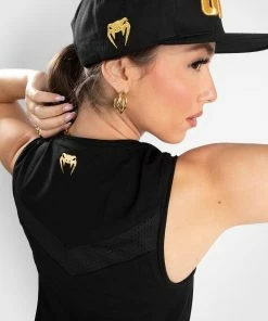 Venum Lightning Tank Top - For Women - Black/Gold -Boxing Elegant Butikk 2 252Fa 252F3 252F8 252F2a38f374e97aec739c2320f3966609849a3abe32 TANKTOP LIGHTING BLACK GOLD 05