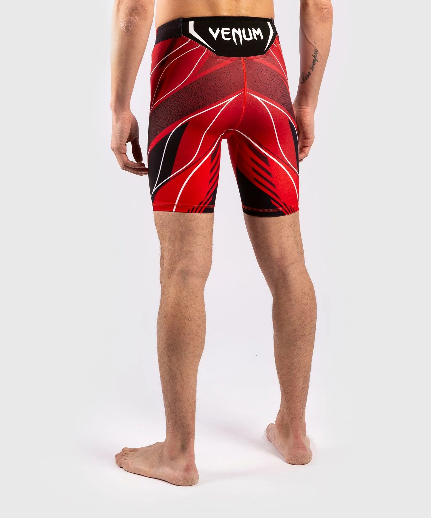 UFC Venum Pro Line Men's Vale Tudo Shorts - Red 7 UFC Venum Pro Line Men's Vale Tudo Shorts - Red - Bilde 5