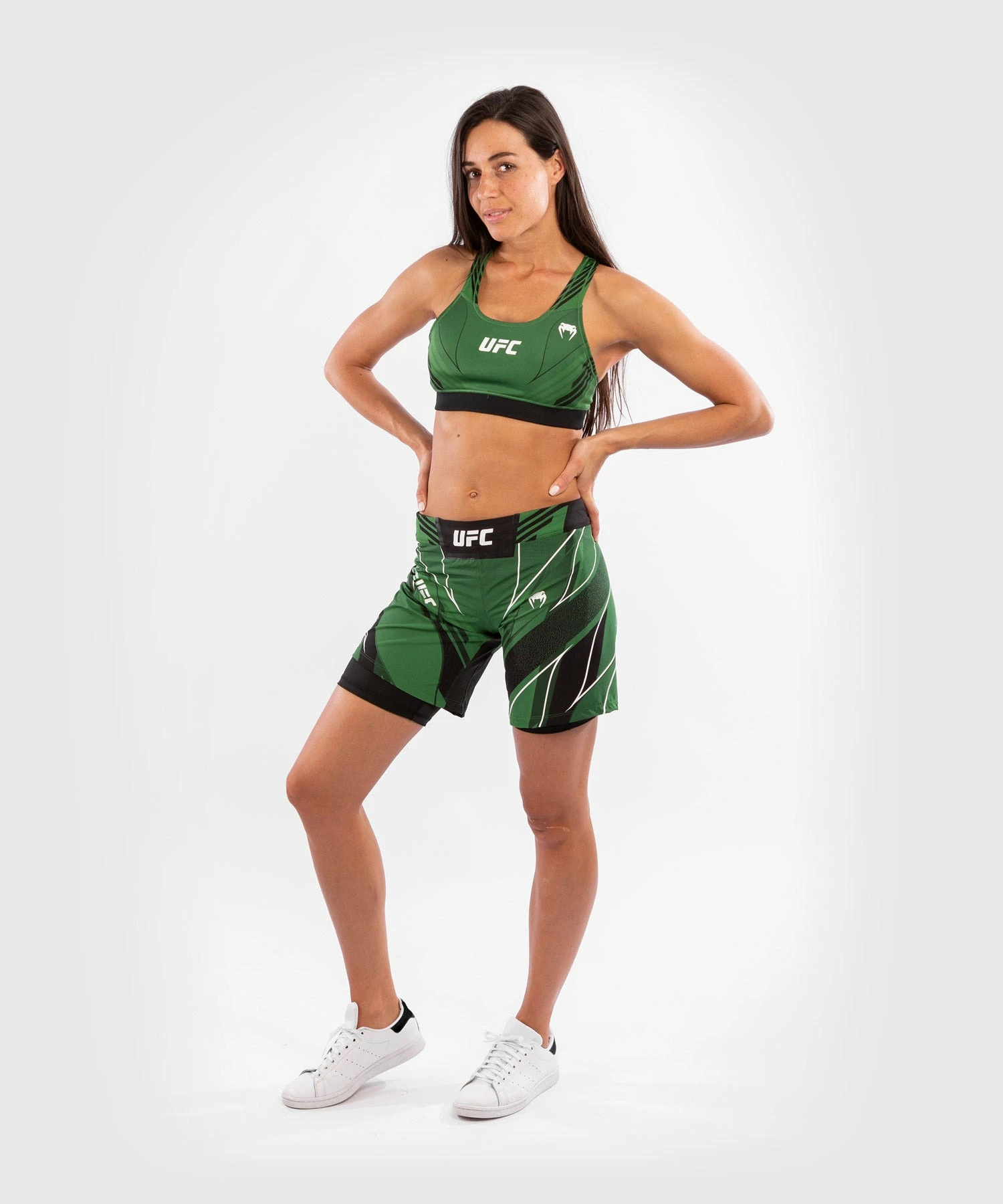 UFC Venum Authentic Fight Night Women's Shorts - Long Fit - Green 10 UFC Venum Authentic Fight Night Women's Shorts - Long Fit - Green - Bilde 8