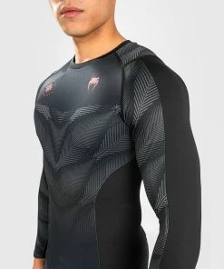 Venum Phantom Rashguard Long Sleeves - Black/Red 12 Venum Phantom Rashguard Long Sleeves - Black/Red -Boxing Elegant Butikk 2 252Fd 252Fc 252Fa 252F2dca83934e3c015043ec6310f28eef39b804b9d0 RASH LS PHANTOM 12 f6aec12d 03fc 496f ab03 acf5bffcf4af