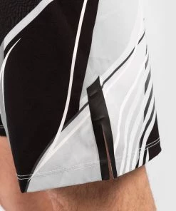 UFC Venum Authentic Fight Night Men's Shorts - Long Fit - White -Boxing Elegant Butikk 2 252Fe 252F4 252F3 252F2e4315da93478bc87e2e95824b34dd11ed7d1158 VNMUFC 00002 002 13 1