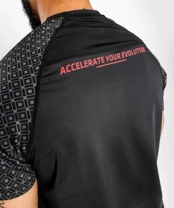 UFC Venum Performance Institute Dry Tech T-Shirt - Black/Red -Boxing Elegant Butikk 3 252F2 252F5 252Fb 252F325ba6e1adb45df17df658ab3cd94c5de9b93189 VNMUFC 00088 100 23