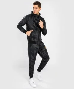 Venum Razor Hoodie - Black/Gold -Boxing Elegant Butikk 3 252F3 252F1 252F0 252F33103ba775c017a02e31c6da5cdecbceeafa54ef 1 c1358e42 5cf5 4f1e 9c7a ffaba521e4e0