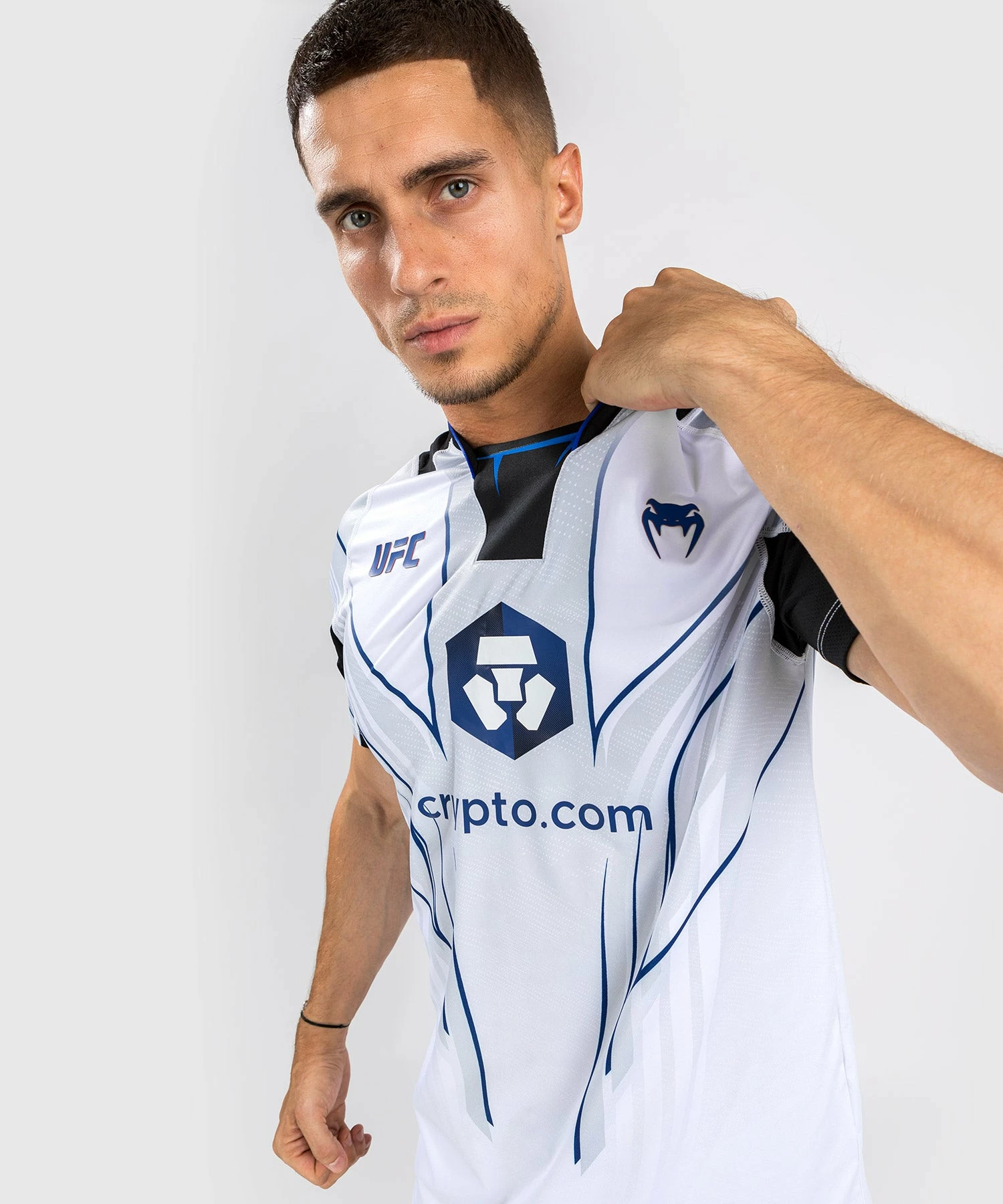 CSD FASHION UFC Venum Authentic Fight Night 2.0 Kit By Venum Men's Walkout Jersey - Midnight - Ice 4 CSD FASHION UFC Venum Authentic Fight Night 2.0 Kit By Venum Men's Walkout Jersey - Midnight - Ice - Bilde 2