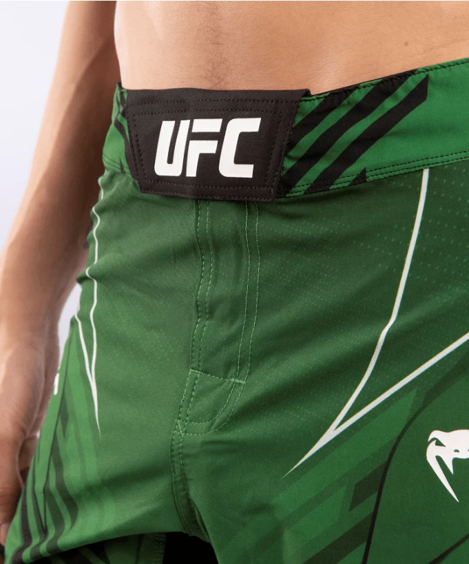 UFC Venum Pro Line Men's Shorts - Green 8 UFC Venum Pro Line Men's Shorts - Green - Bilde 6