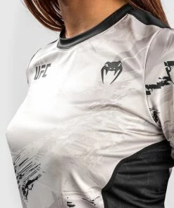 UFC Venum Authentic Fight Week 2.0 Dry Tech T-Shirt - For Women - Sand/Black -Boxing Elegant Butikk 3 252F7 252Fc 252F8 252F37c81301316ed3b79e8b0b8038a8019d669739c1 VNMUFC 00122 040 12 e2a958d3 de93 4ecb a314 ab10facf8029