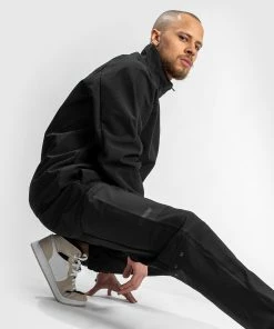 Venum Altitude Jogger - Black 12 Venum Altitude Jogger - Black -Boxing Elegant Butikk 3 252F7 252Fd 252F4 252F37d4aa9d36fe421eb8fab8231c8b168716b77eb2 ALTITUDE JOGGING 03 f6c1f94f 6fce 4b33 8d89 f3b23f4867fb