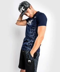 UFC Venum Authentic Fight Week Men's Short Sleeve T-shirt - Navy Blue -Boxing Elegant Butikk 4 252F2 252Fa 252F6 252F42a6d490b43c836aa8faee6b5c445f51217c3b5a VNMUFC 00052 018 04