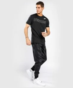 Venum Razor Joggers - Black/Gold -Boxing Elegant Butikk 4 252F6 252F8 252Fc 252F468c1ad7f410acbb5f9b37ec2e2c99e1c4083a38 001 d727fb36 e8ac 4469 8e7d 67a1046636c2