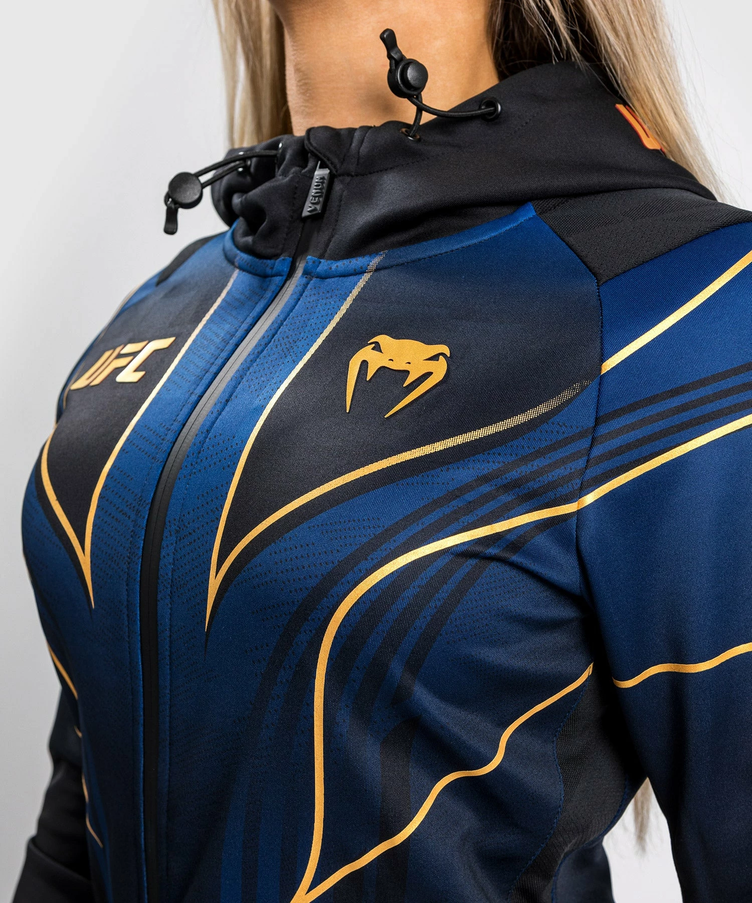 CSD FASHION UFC Authentic Fight Night 2.0 Kit By Venum Women's Walkout Hoodie - Midnight - Champion - Bilde 5