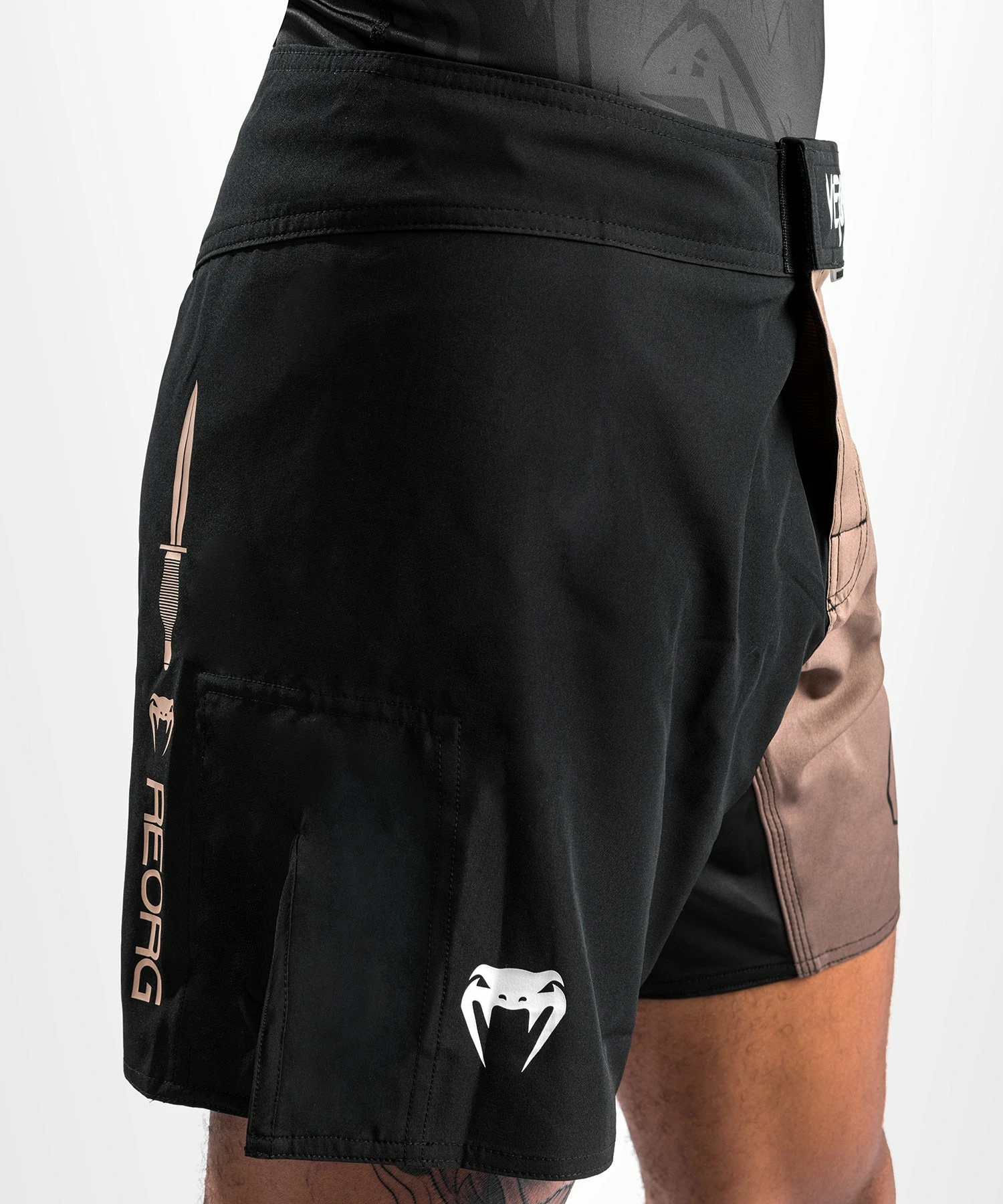 Venum Reorg Fightshorts - Black 6 Venum Reorg Fightshorts - Black - Bilde 4
