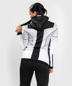 UFC Venum Authentic Fight Night 2.0 Women's Walkout Hoodie - White -Boxing Elegant Butikk 4 252Fe 252Ff 252F0 252F4ef0102bcaab3d1db05a349ceb516c7f0dfd42e2 VNMUFC 00146 002 11 47b3585d 8238 49a6 8787 ed825bf9c4be