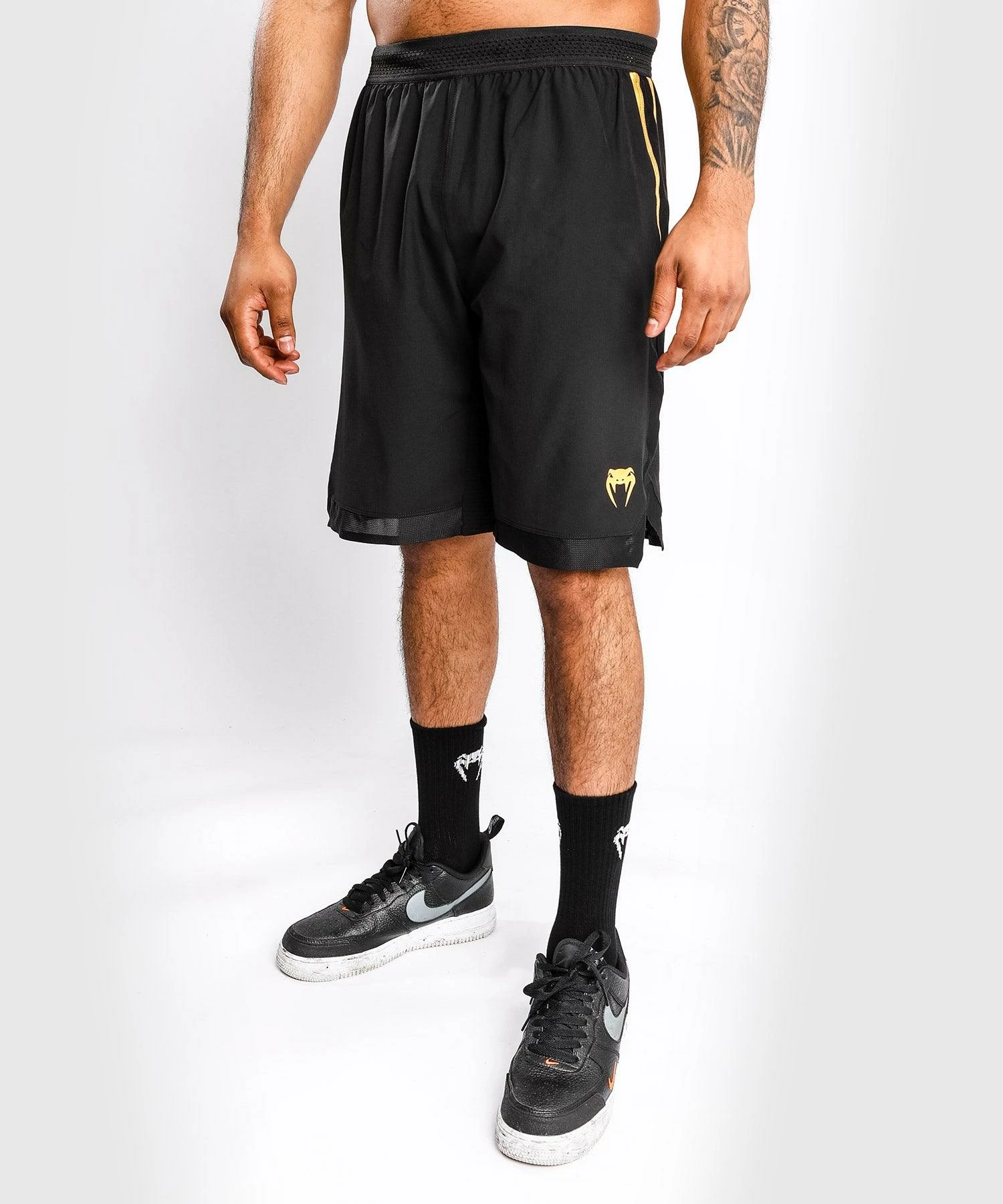 Venum Tempest 2.0 Training Shorts - Black/Gold 3 Venum Tempest 2.0 Training Shorts - Black/Gold