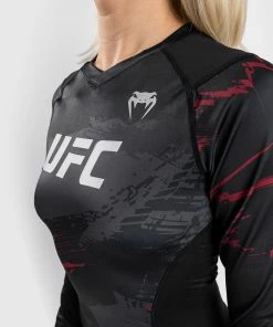 UFC Venum Authentic Fight Week Women's 2.0 Performance Long Sleeve Rashguard - Black/Red -Boxing Elegant Butikk 5 252F1 252Fa 252F6 252F51a6969edac2aea92f15bea45ec684c4eeff977b VNMUFC 00115 001 11 46034265 83c1 4448 a8ec dea49261c841