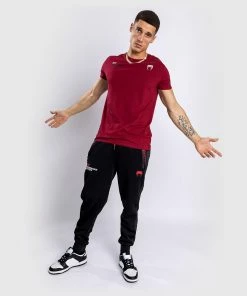 UFC Venum Performance Institute T-shirt - Red 9 UFC Venum Performance Institute T-shirt - Red -Boxing Elegant Butikk 5 252F3 252F0 252F3 252F53035607f1f76531a9dc6d3979bcea270c3e098f VNMUFC 00090 003 02 652f052b c4d6 46a0 ad53 91732bcca505