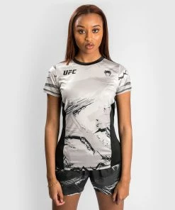 UFC Venum Authentic Fight Week 2.0 Dry Tech T-Shirt - For Women - Sand/Black -Boxing Elegant Butikk 5 252F4 252F5 252F0 252F545007e907f5a375701f0f89d428e8746b55882d VNMUFC 00122 040 00 F c5ad317d 43ae 4eb1 897e 06c80d70f9f7