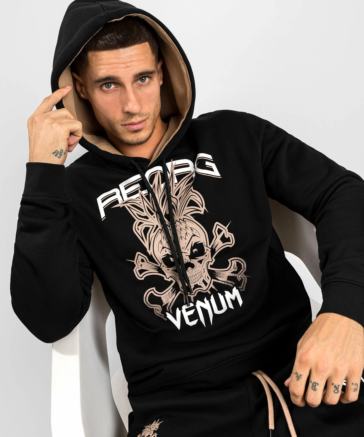 Venum Reorg Hoody - Black 5 Venum Reorg Hoody - Black - Bilde 3