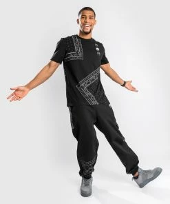 Venum Cali 34 T-shirt - Black -Boxing Elegant Butikk 5 252F8 252F3 252F6 252F58362849ee97904ea06c19ee24912e9bad24d1ef TS CALI34 BLACK 06