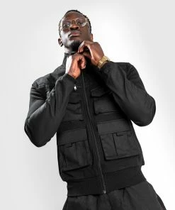 Venum Cargo Track Jacket - Black 15 Venum Cargo Track Jacket - Black -Boxing Elegant Butikk 5 252F8 252F9 252Fc 252F589c44d5db08147e545d22b42402fab070412bf8 TRACKJACKETS CARGO BLACK 07