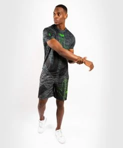 Venum Arrow Loma Signature Collection Training Shorts - Dark Camo -Boxing Elegant Butikk 6 252F7 252F3 252F4 252F6734c00e10c9887ff16330440213d6d6dc133797 TRAINING SHORT ARROW DARKCAMO 1500 09