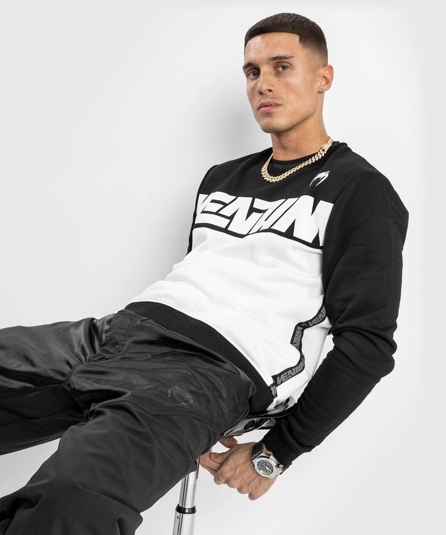 Venum Connect Crewneck Sweatshirt - Black/White 3 Venum Connect Crewneck Sweatshirt - Black/White