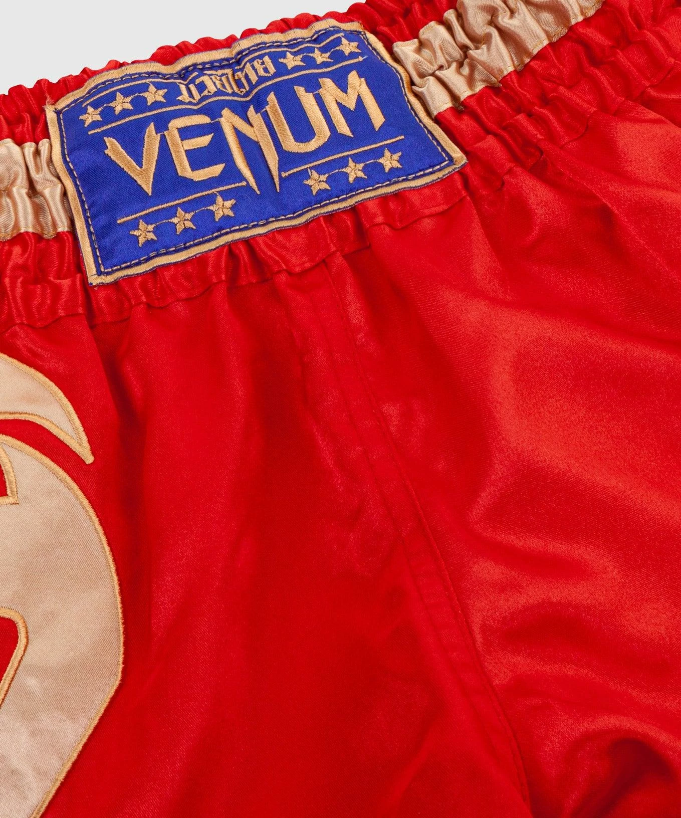 Venum Giant Muay Thai Shorts - Red/Gold - Bilde 5
