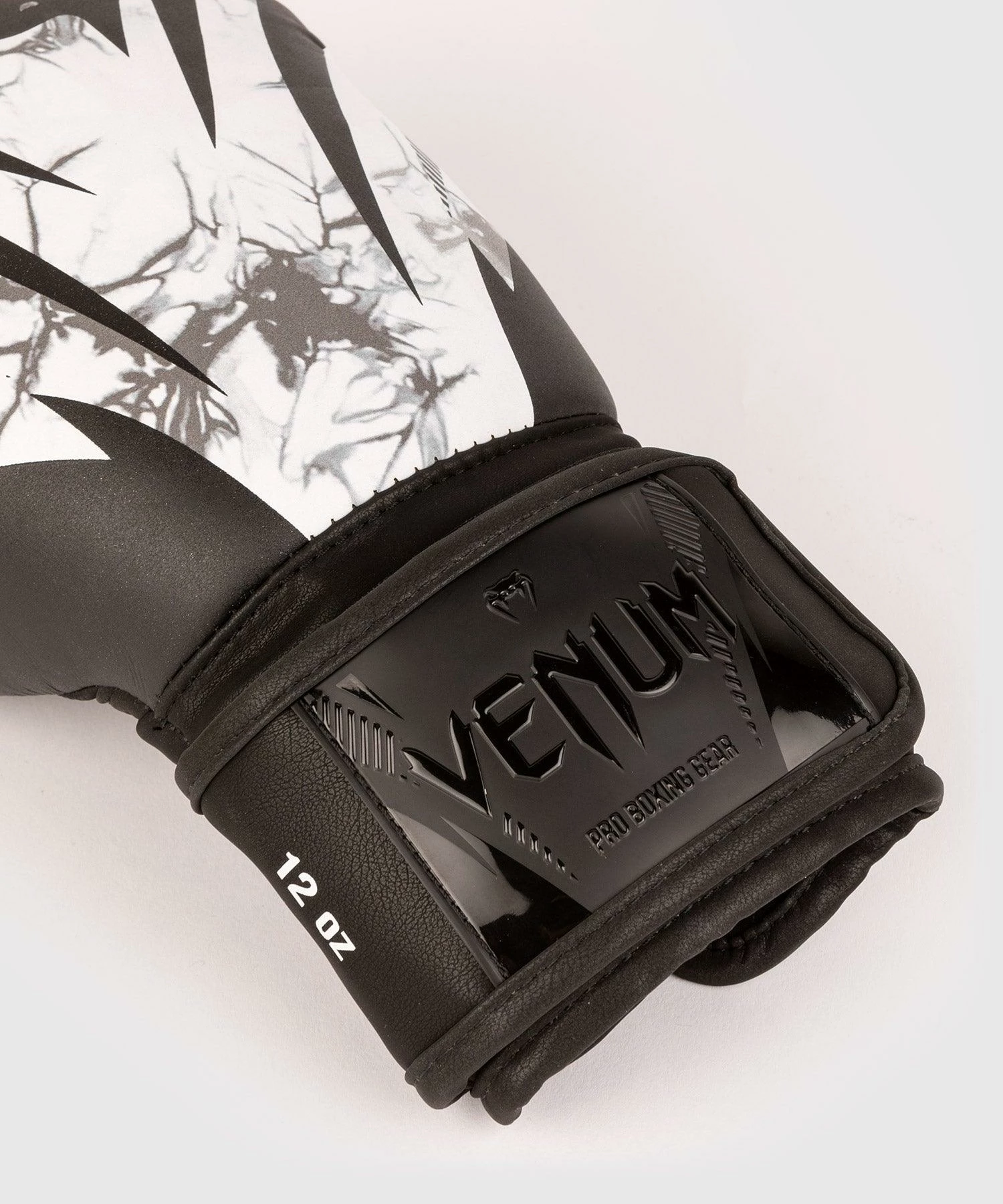 Venum Impact Boxing Gloves - Marble 7 Venum Impact Boxing Gloves - Marble - Bilde 5