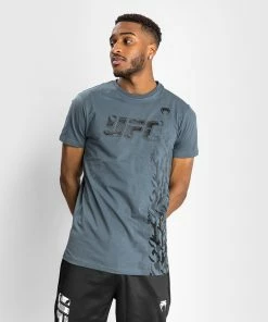 UFC Venum Authentic Fight Week Men's Short Sleeve T-shirt - Grey -Boxing Elegant Butikk 7 252Fa 252F1 252F9 252F7a197da97b38e9e9e66cb244a04f7f5adf5daac0 T SHIRT MC COTON UFC FIGHTWEEK GRIS 02 fdf2e5fb 3e8a 4928 8566 8238cba37d6b