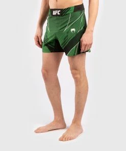 UFC Venum Pro Line Men's Shorts - Green 12 UFC Venum Pro Line Men's Shorts - Green -Boxing Elegant Butikk 7 252Ff 252F3 252Ff 252F7f3f13ce454612d4ca574ca90a72ab5be38a676d VNMUFC 00061 005 02 bfc4c6fa 37a8 422d 8e02 5a814d5656a5