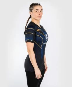 UFC Personalized Authentic Fight Night 2.0 Kit By Venum Women's Walkout Jersey - Midnight Edition - Champion 10 UFC Personalized Authentic Fight Night 2.0 Kit By Venum Women's Walkout Jersey - Midnight Edition - Champion -Boxing Elegant Butikk 7 252Ff 252F8 252F1 252F7f81e8f9642ef33631205e5f10f014dcccaeba17 VNMUFC 00147 588 03