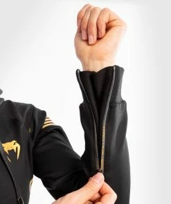 UFC Venum Authentic Fight Night Women's Walkout Hoodie - Champion -Boxing Elegant Butikk 8 252F1 252Fe 252F7 252F81e754a4227f94ef538b4bff3d69fabecd1352c5 VNMUFC 00013 126 18