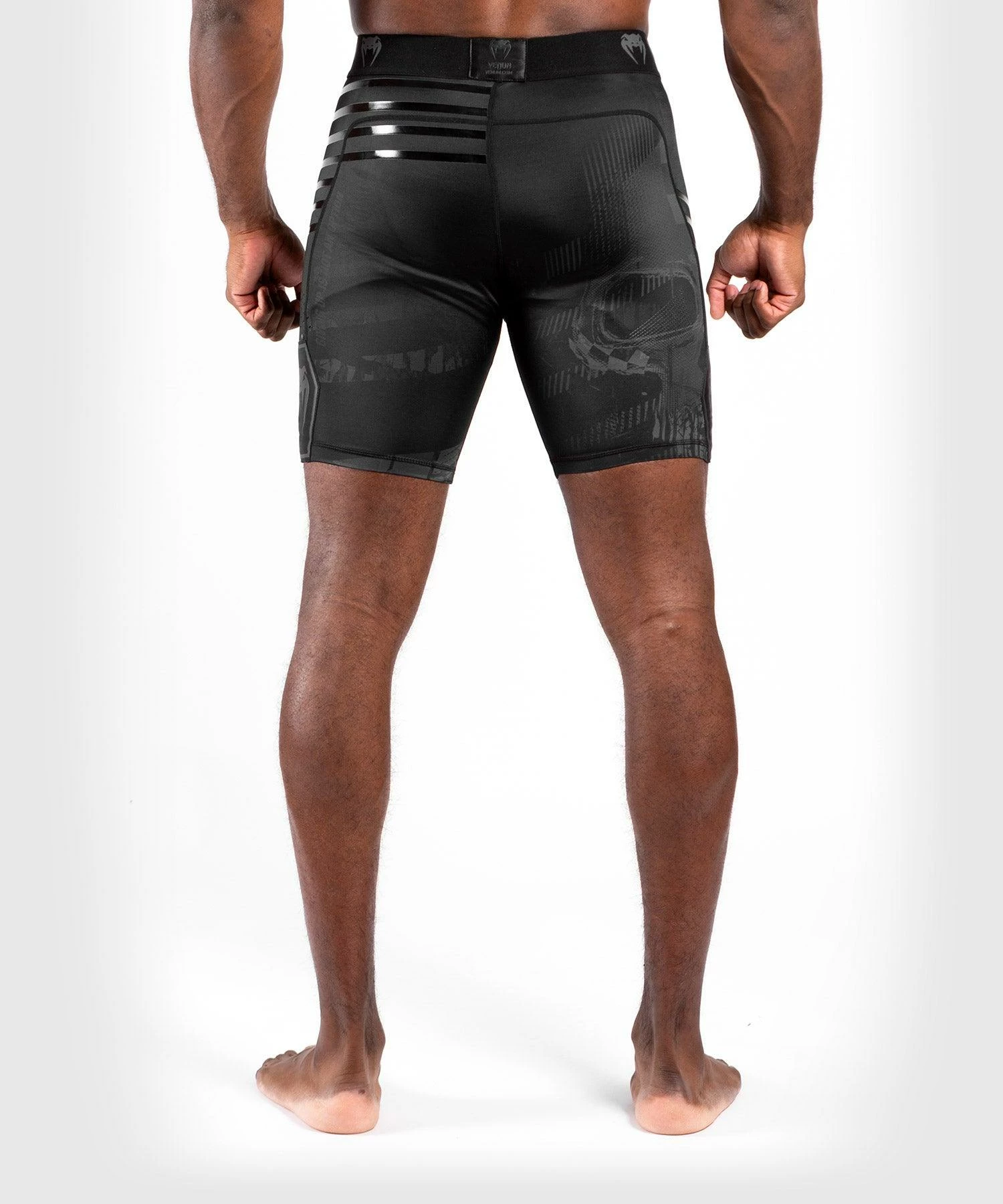 Venum Skull Vale Tudo Shorts - Black/Black 4 Venum Skull Vale Tudo Shorts - Black/Black - Bilde 2