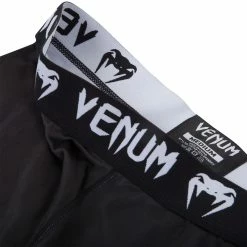Venum Giant Spats - Black/Ice 11 Venum Giant Spats - Black/Ice -Boxing Elegant Butikk 8 252Ff 252F2 252Ff 252F8f2f73335a3e634f107e9db85697d290d45ca1dc spats giant black hd 05
