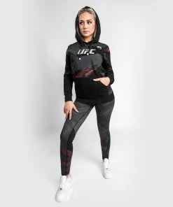 UFC Venum Authentic Fight Week Women's 2.0 Pullover Hoodie - Black/Red -Boxing Elegant Butikk 9 252F1 252Fe 252F1 252F91e164d20c139e8d3183dda7139c42c13869052a VNMUFC 00125 001 04 9df82c2a ee96 4a3d 8e7f 3882297020ae