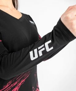 UFC Venum Authentic Fight Week Women's 2.0 Long Sleeve T-Shirt - Black/Red -Boxing Elegant Butikk 9 252F3 252Fb 252F6 252F93b652661e092aea769cf115059ddf7b288313d5 VNMUFC 00127 001 16 a81a52c4 c8d9 4fcb 889c a20f1eec6403