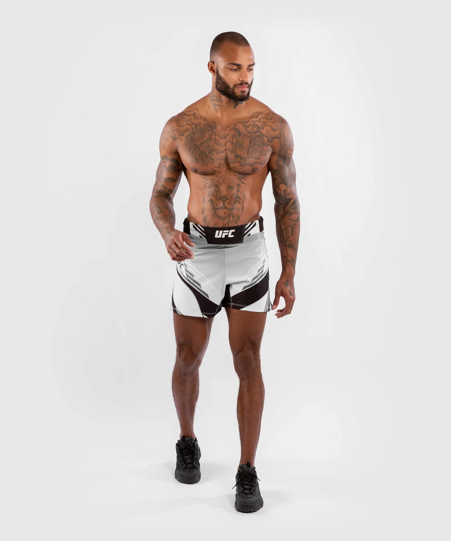 UFC Venum Authentic Fight Night Men's Shorts - Short Fit - White 8 UFC Venum Authentic Fight Night Men's Shorts - Short Fit - White - Bilde 6